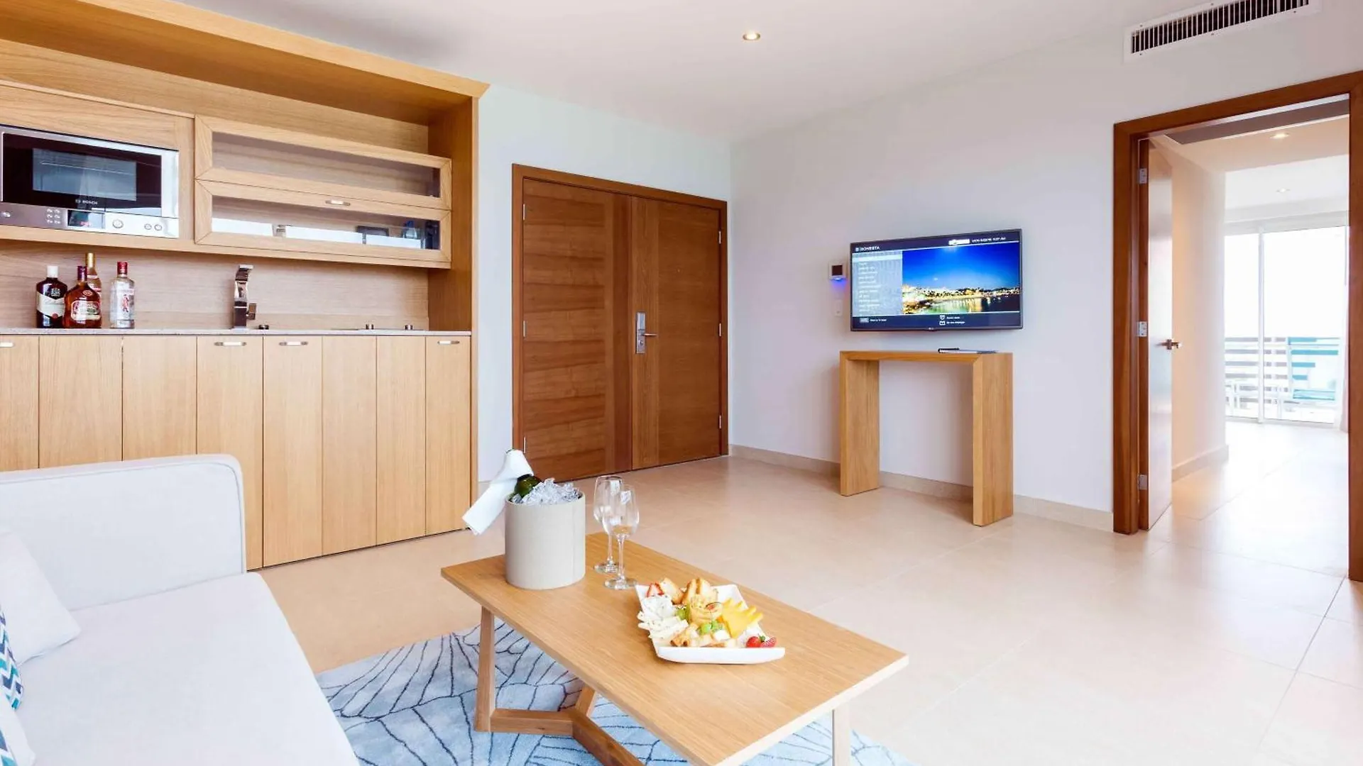 Sonesta Ocean Point Resort (Adults Only) Maho