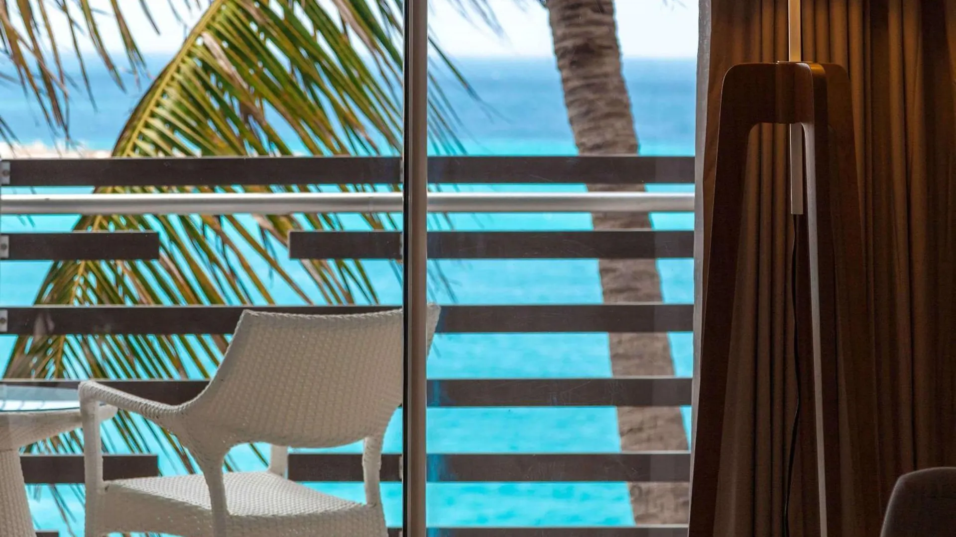 Sonesta Ocean Point Resort (Adults Only) Maho 5*,  Sint Maarten