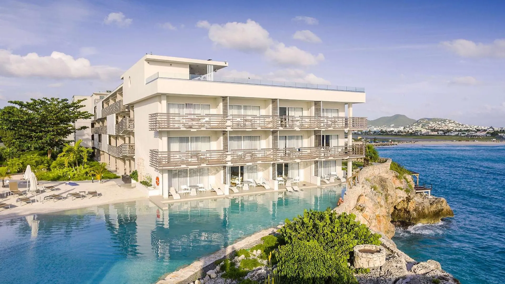Sonesta Ocean Point Resort (Adults Only) Maho