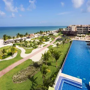 https://royalton-riviera-cancun-77500.quintano-roohotels.com