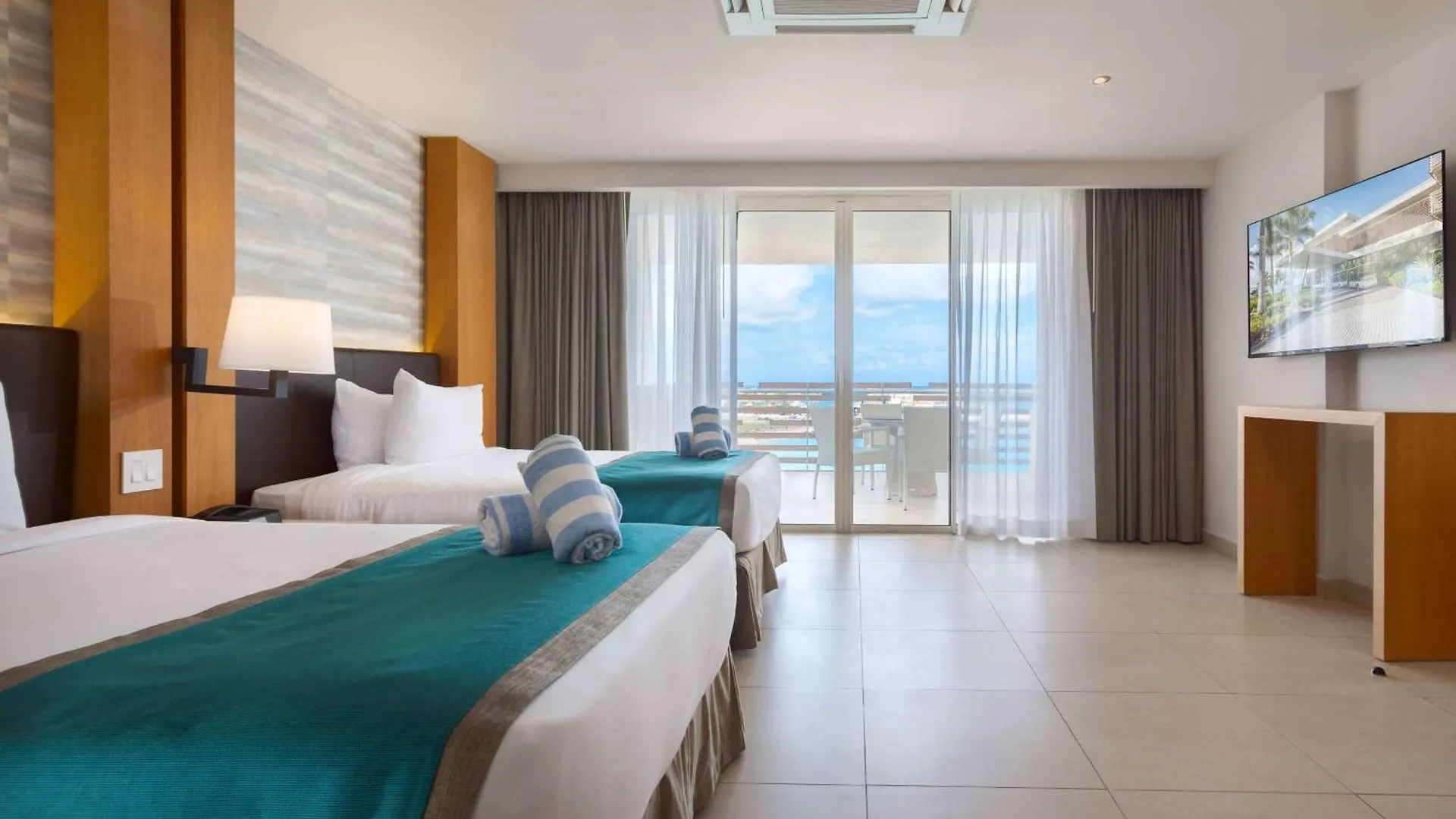 Sonesta Ocean Point Resort (Adults Only) Maho 5*,